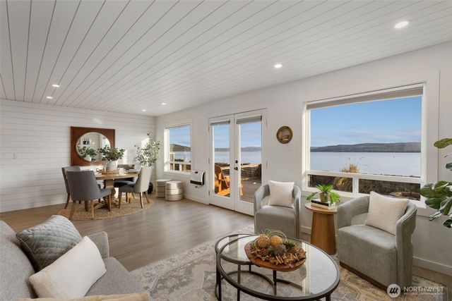 1180 Beckett Point Road, Port Townsend, WA 98368