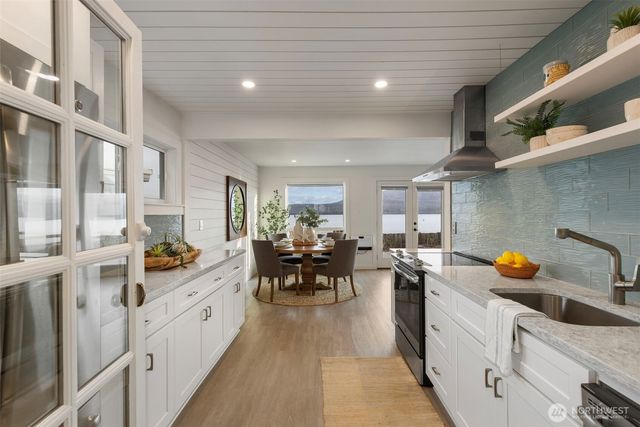 1180 Beckett Point Road, Port Townsend, WA 98368