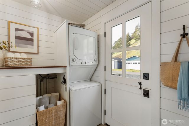 1180 Beckett Point Road, Port Townsend, WA 98368