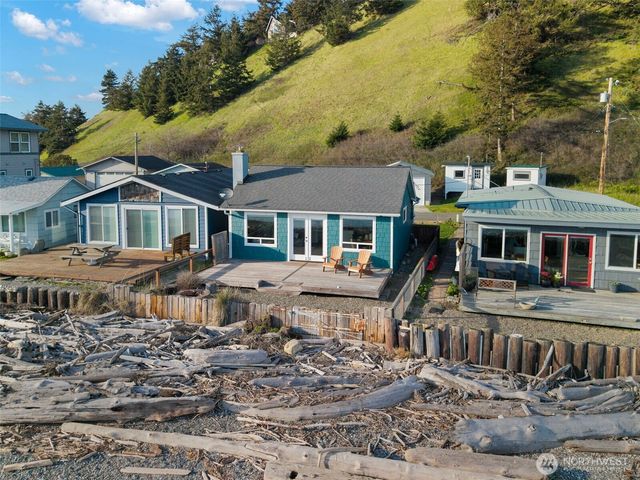 1180 Beckett Point Road, Port Townsend, WA 98368