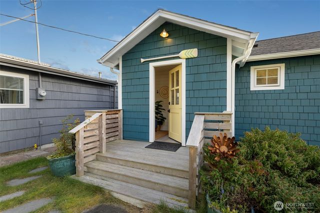 1180 Beckett Point Road, Port Townsend, WA 98368