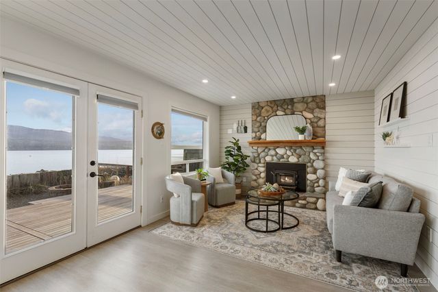 1180 Beckett Point Road, Port Townsend, WA 98368