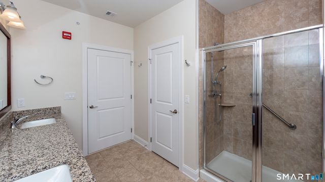 232 Brookside Court 232, Newtown, CT 06470
