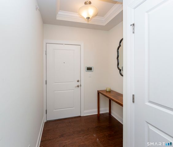 232 Brookside Court 232, Newtown, CT 06470