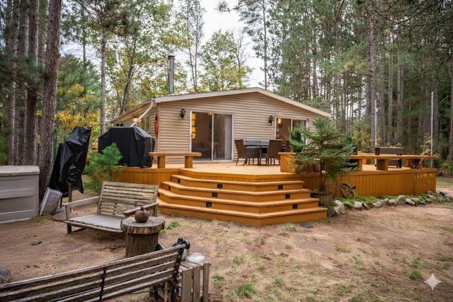 N10596 Lakeside Court, Necedah, WI 54646