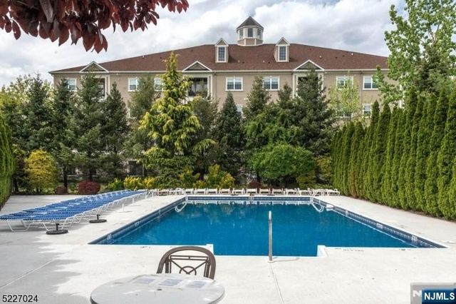 177 Brittany Court, Clifton, NJ 07013