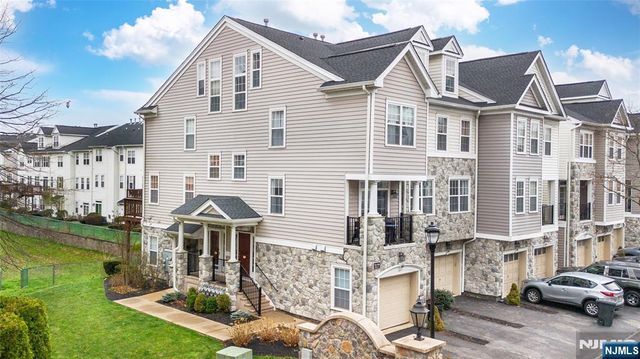 177 Brittany Court, Clifton, NJ 07013