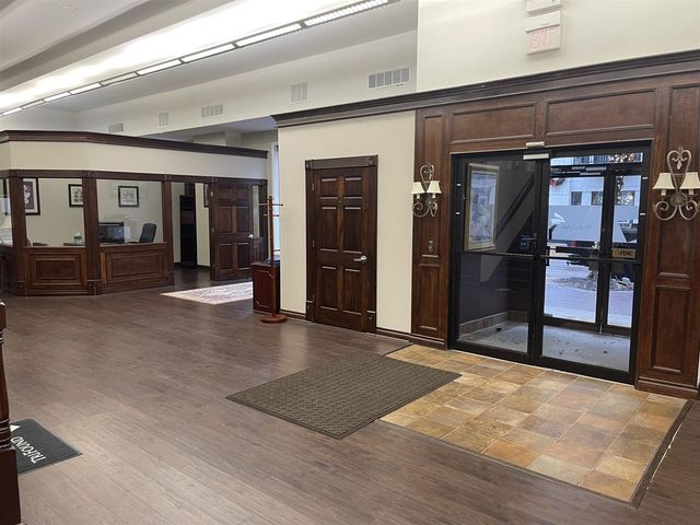 107 W Michigan Avenue, Kalamazoo, MI 49007