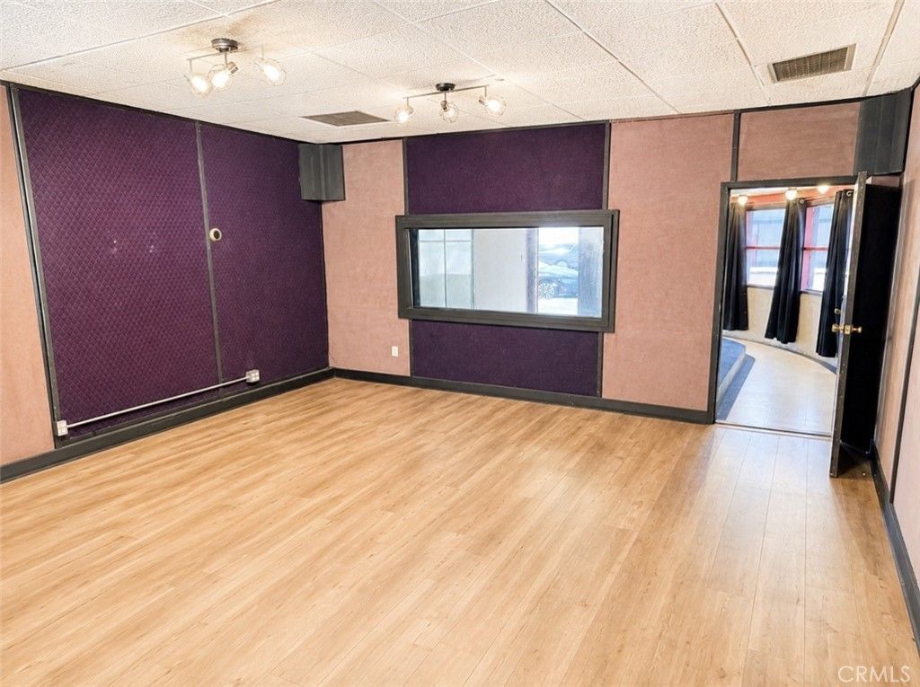 4029 W Burbank Boulevard, Burbank, CA 91505 — photo 2