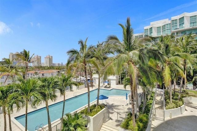 3029 NE 188th Street 1010, Aventura, FL 33180