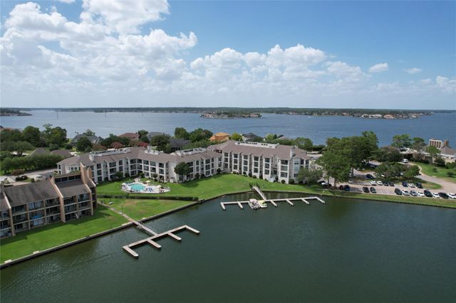 12800 Melville Drive 306, Montgomery, TX 77356