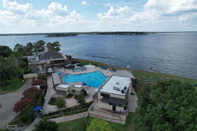 12800 Melville Drive 306, Montgomery, TX 77356