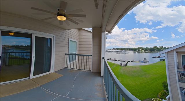 12800 Melville Drive 306, Montgomery, TX 77356