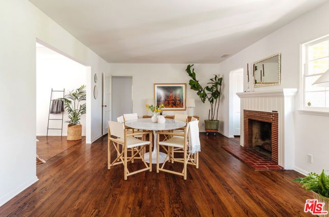 222 W Hillsdale Street, Inglewood, CA 90302