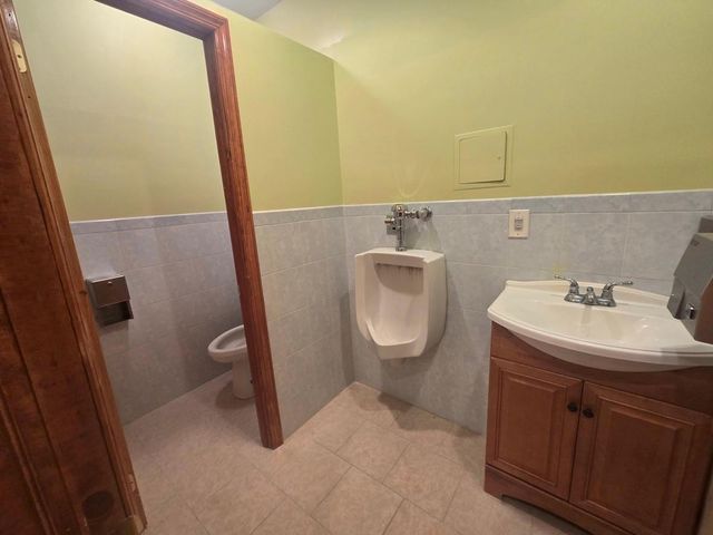 12416 Liberty Avenue, Richmond Hill S., NY 11419