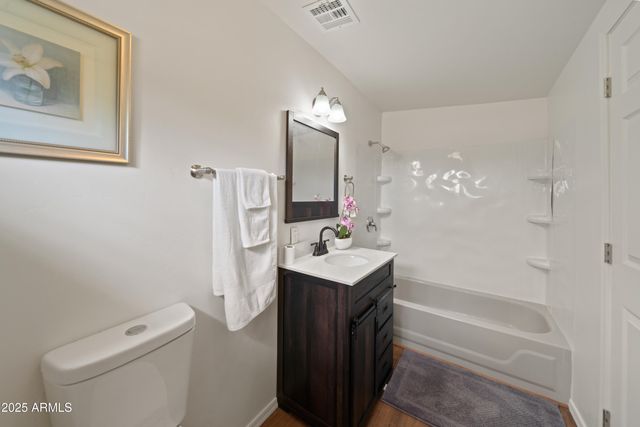 22810 W ROADRUNNER Lane, Congress, AZ 85332