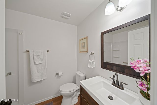 22810 W ROADRUNNER Lane, Congress, AZ 85332