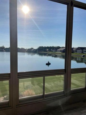1355 PRAIRIE LAKE CIRCLE, Neenah, WI 54956
