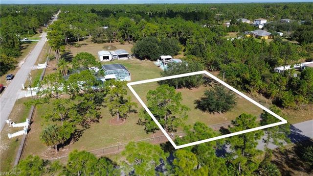 203 E 9th ST, Lehigh Acres, FL 33972