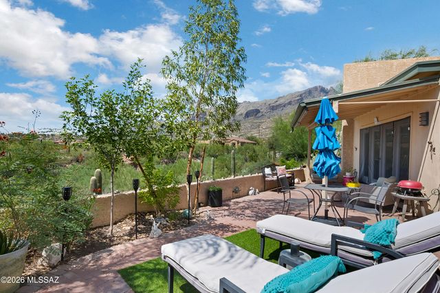 6331 N Camino Los Mochis, Tucson, AZ 85718