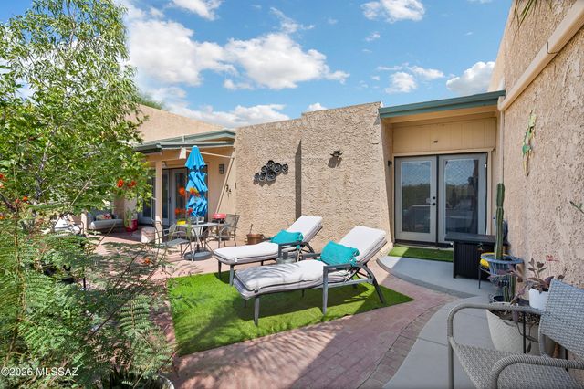 6331 N Camino Los Mochis, Tucson, AZ 85718