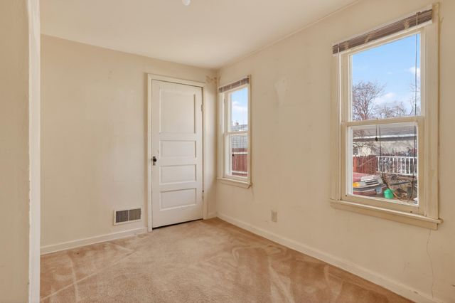 1013 2nd Avenue NW, Rochester, MN 55901