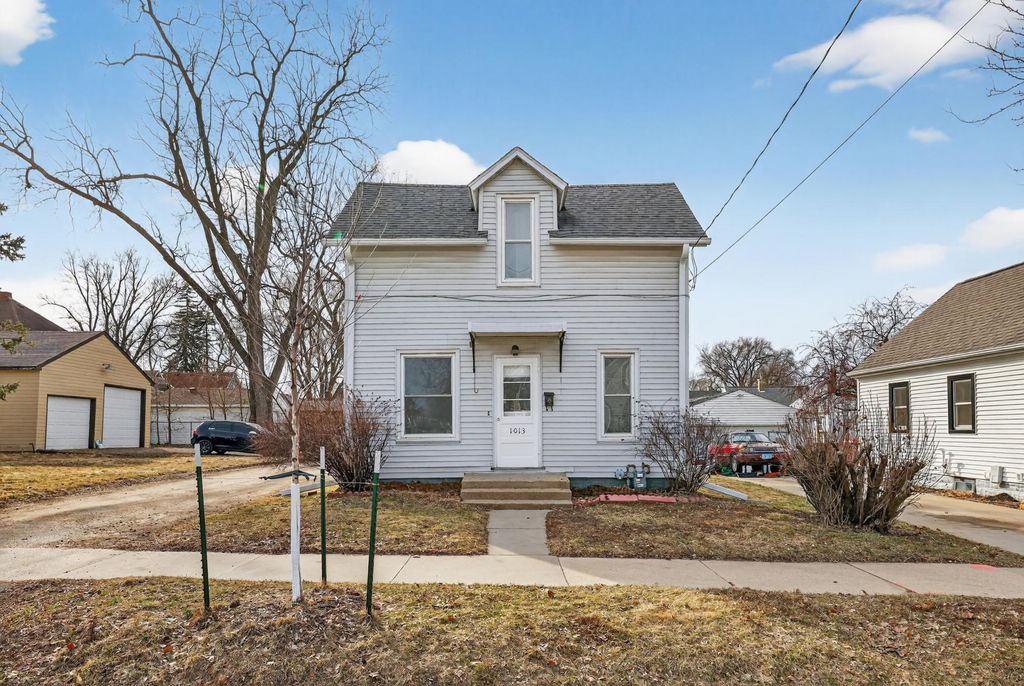 1013 2nd Avenue NW, Rochester, MN 55901