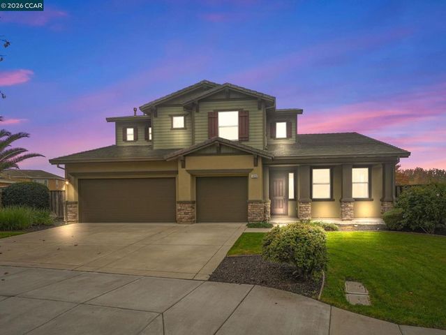 929 Painted Shore Court, Oakley, CA 94561