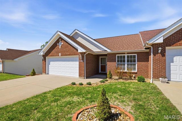 4963 South Point Road, Washington, MO 63090