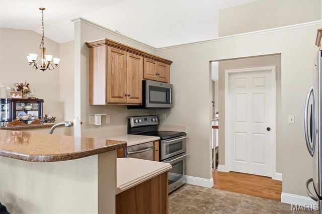 4963 South Point Road, Washington, MO 63090