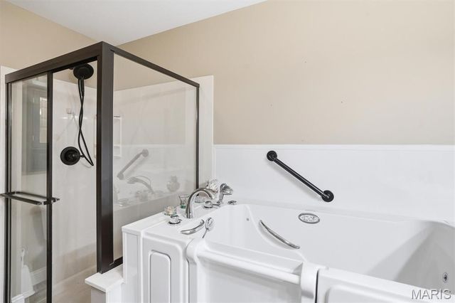 4963 South Point Road, Washington, MO 63090
