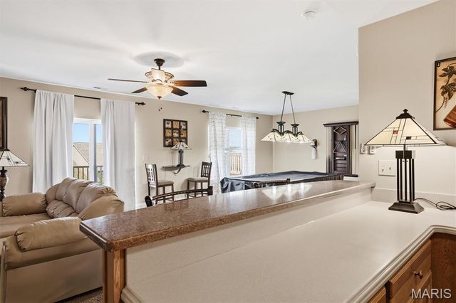 4963 South Point Road, Washington, MO 63090