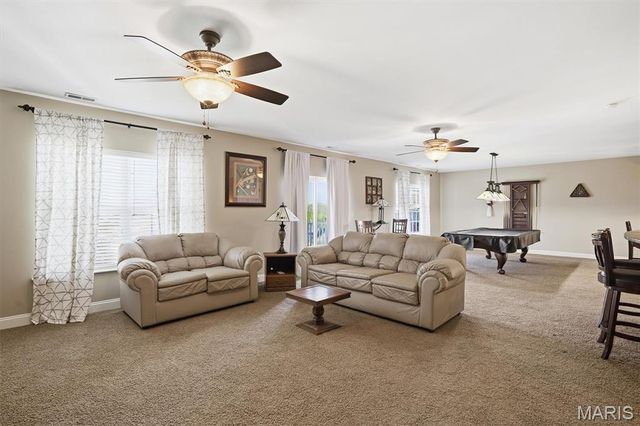 4963 South Point Road, Washington, MO 63090