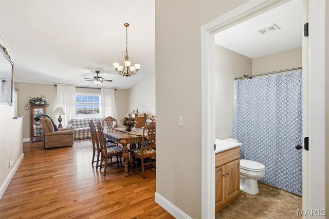 4963 South Point Road, Washington, MO 63090
