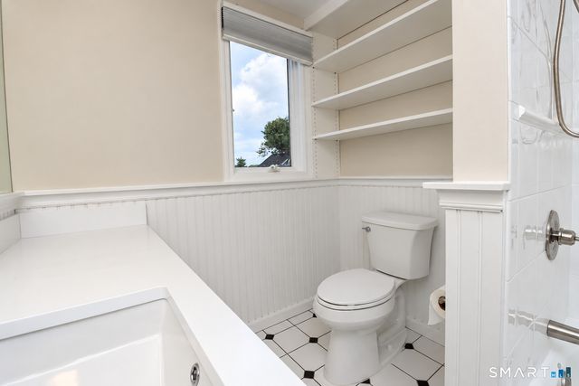 12 Center Street, Stamford, CT 06906
