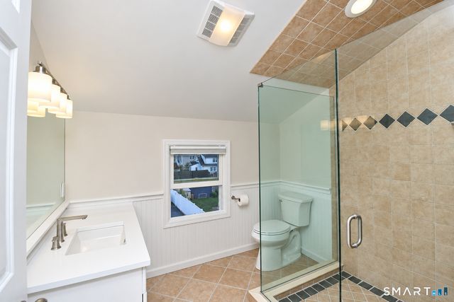 12 Center Street, Stamford, CT 06906