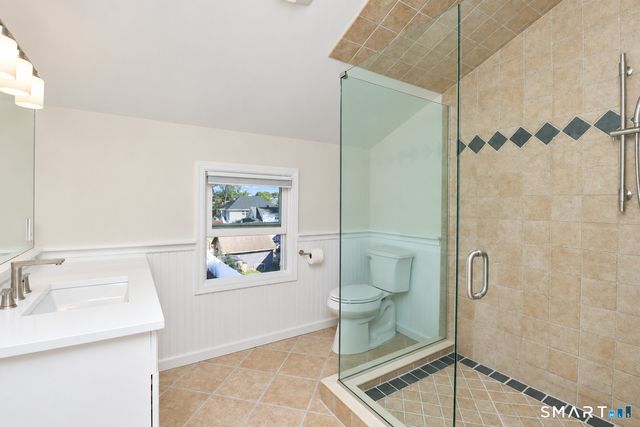 12 Center Street, Stamford, CT 06906