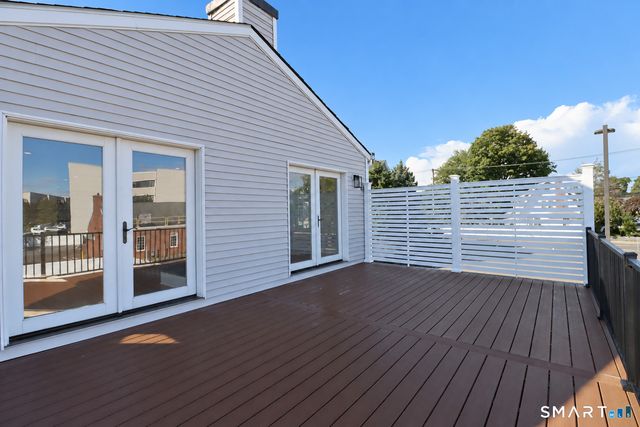 12 Center Street, Stamford, CT 06906