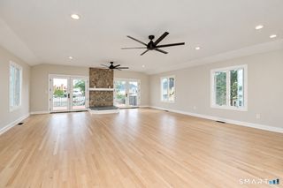12 Center Street, Stamford, CT 06906