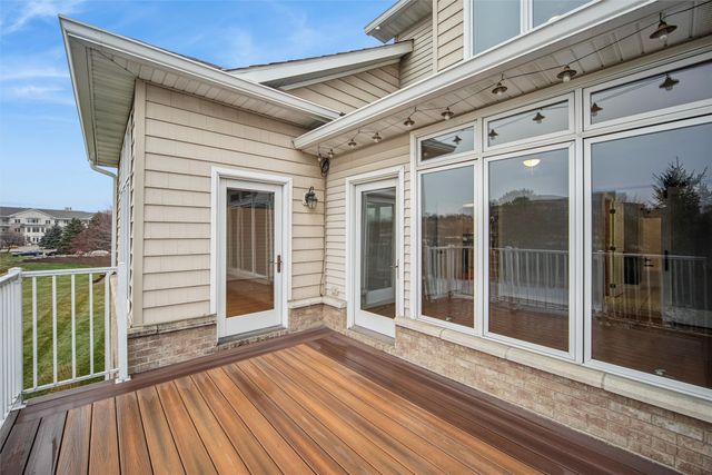 14132 Pinnacle Pointe Drive, Clive, IA 50325