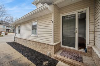 14132 Pinnacle Pointe Drive, Clive, IA 50325