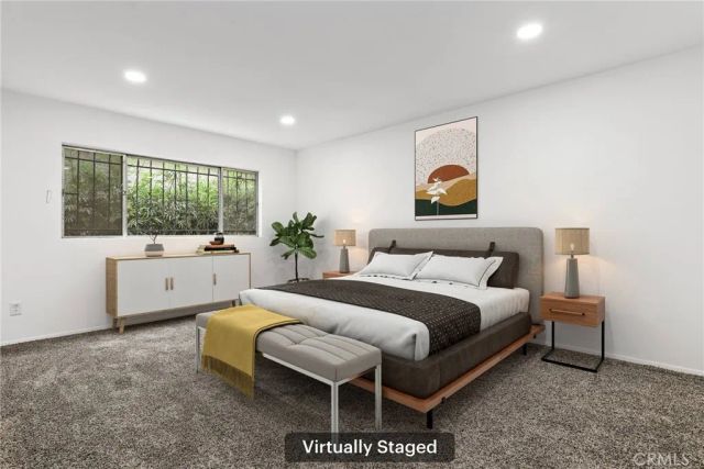 1045 N Kings Road 105, West Hollywood, CA 90069