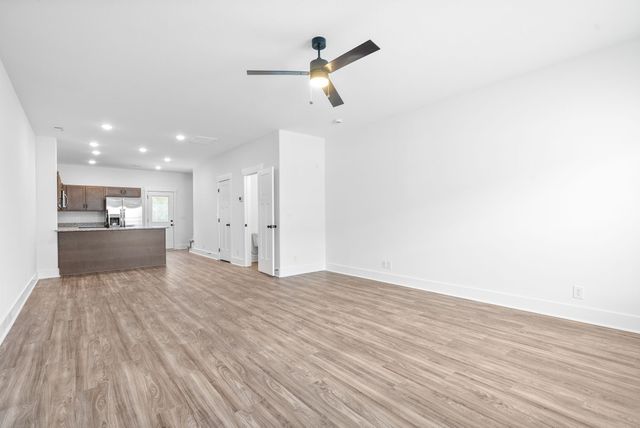 325 Front Ridge Circle, Clarksville, TN 37040