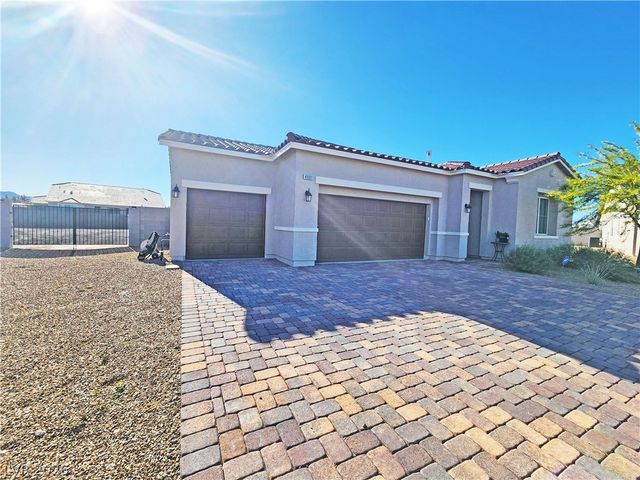 4901 Fairwood Court, Pahrump, NV 89061