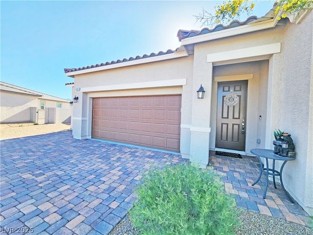 4901 Fairwood Court, Pahrump, NV 89061