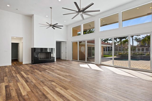 533 E Alexander Palm Road, Boca Raton, FL 33432