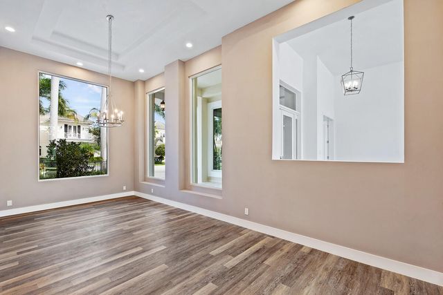 533 E Alexander Palm Road, Boca Raton, FL 33432