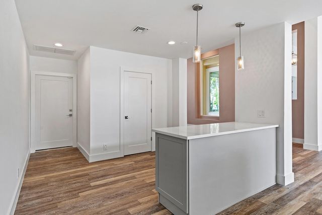 533 E Alexander Palm Road, Boca Raton, FL 33432