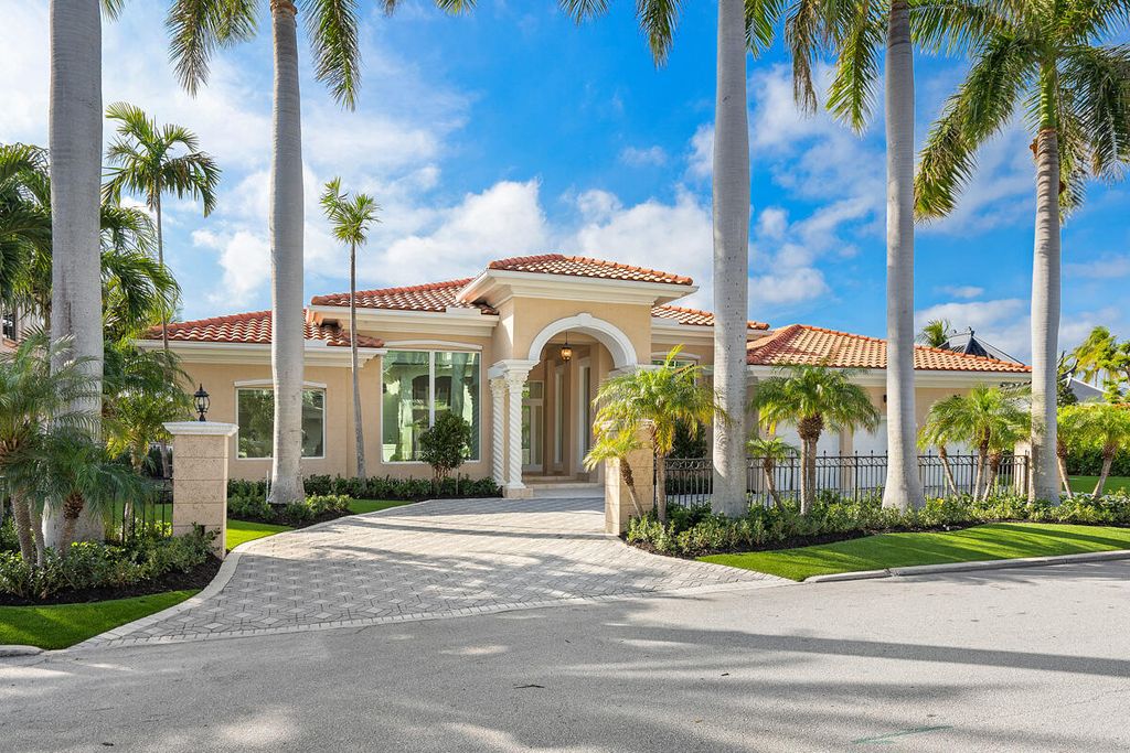 533 E Alexander Palm Road, Boca Raton, FL 33432