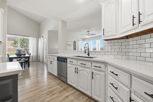 10884 Hawks Landing Road, Haslet, TX 76052